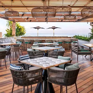 Tribe Bali Kuta Отель